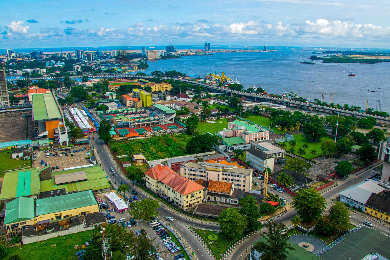 | Image: Lagos’ business district in 2017.