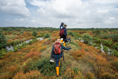 Climate Champions team up with women-led expeditioners to accelerate Ocean Breakthroughs’ momentum