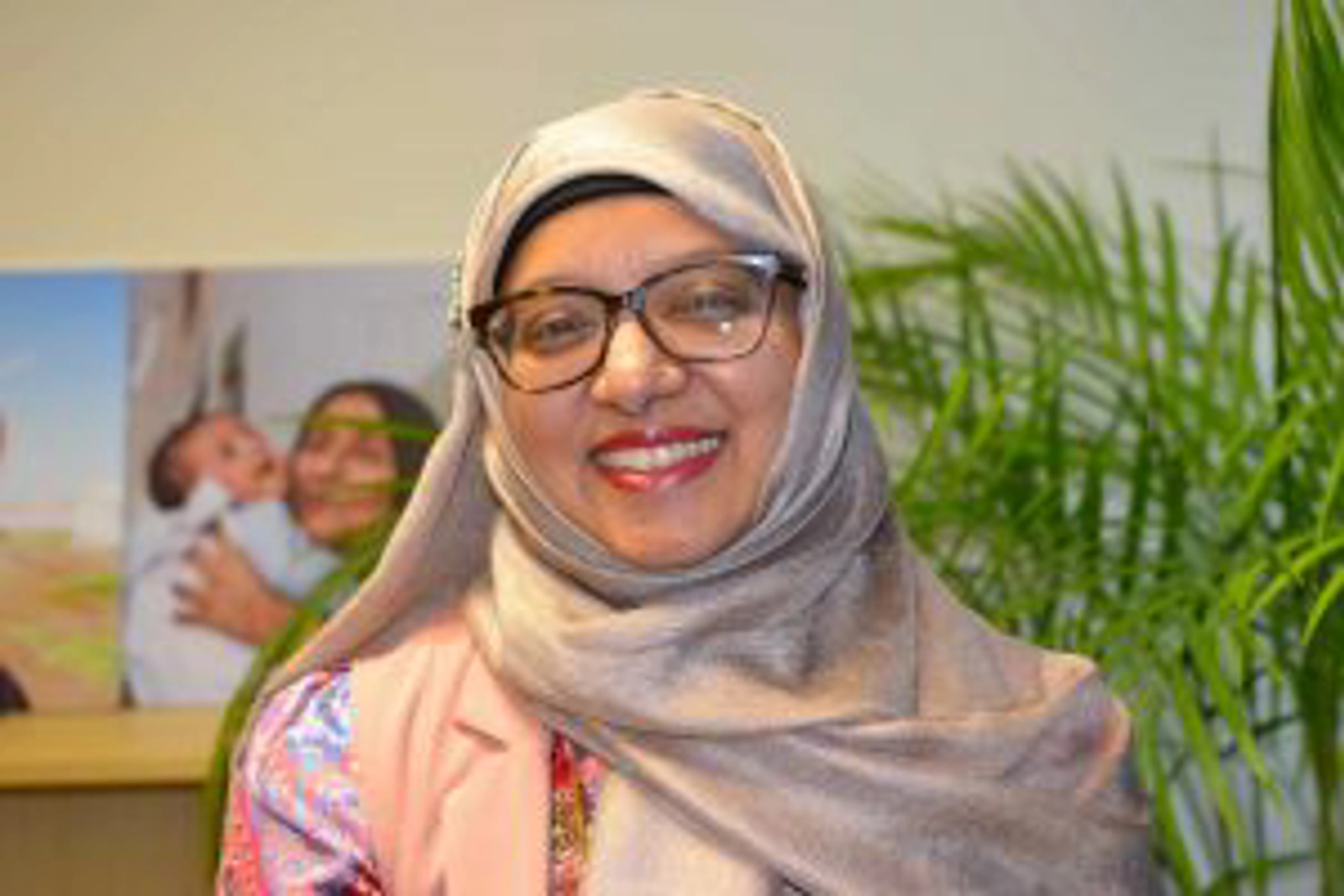 Dr Husna Ahmad