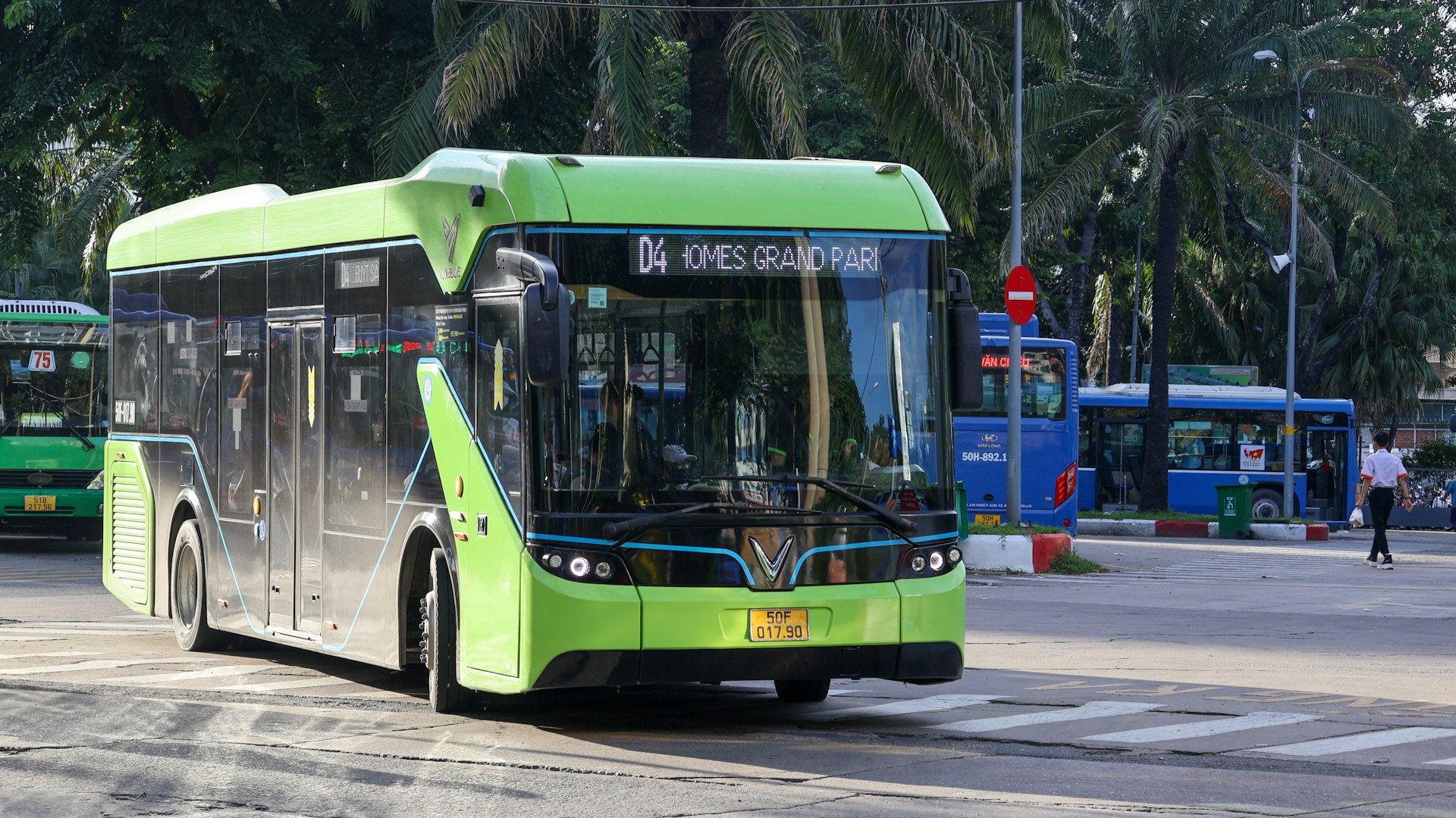 100 E-Buses for Jakarta’s Sustainable Mobility Transition