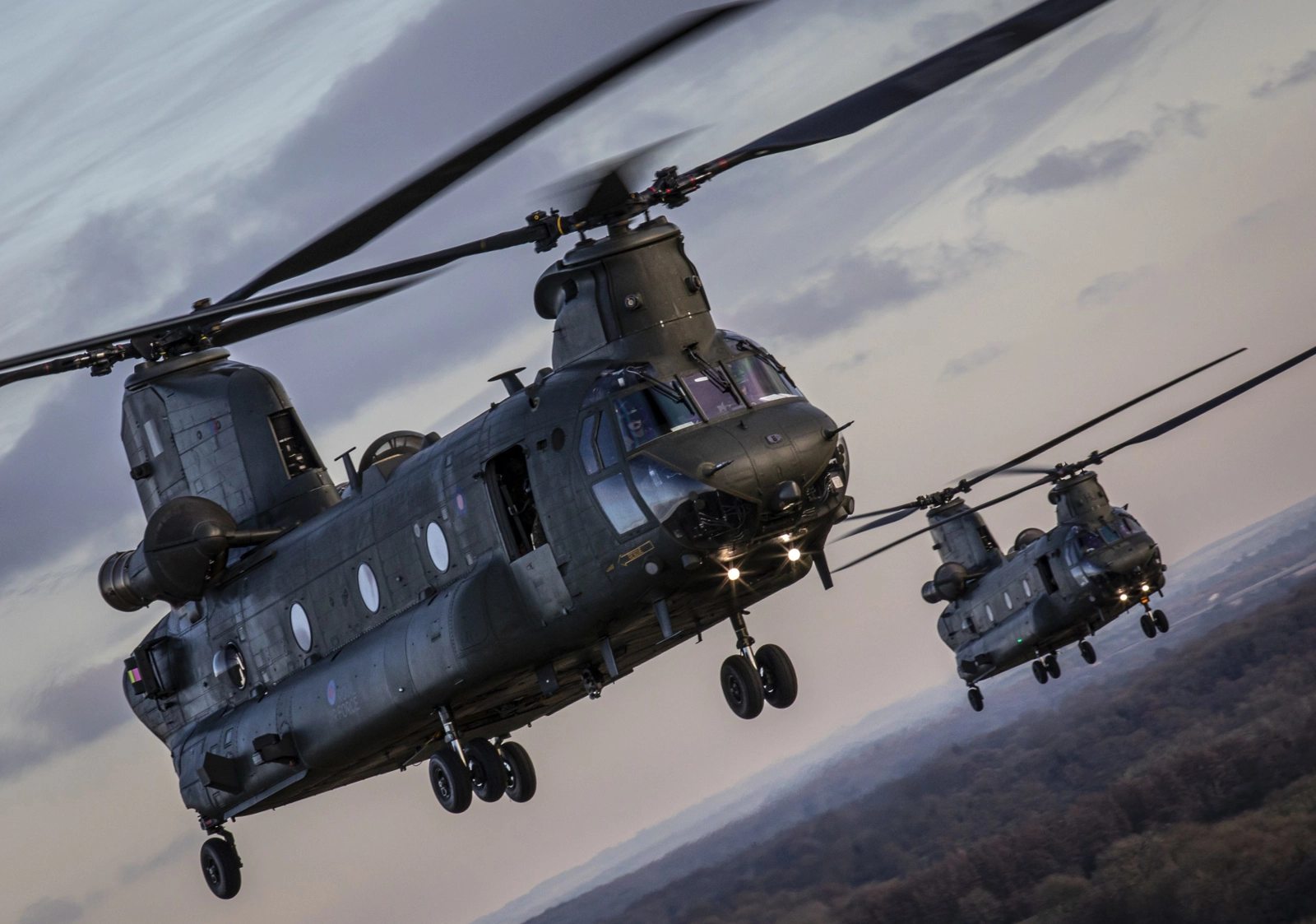 RAF Chinooks during Exercise Decisive Manoeuvre. Credit: UK Ministry of Defence 2019.